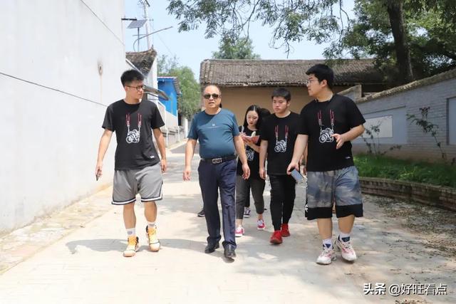 陕西大学生走进富平调研美丽乡村建设 用媒体力量助力脱贫攻坚